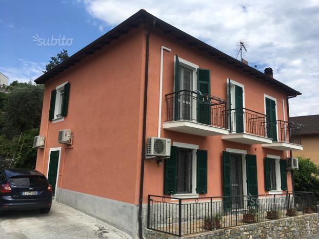 casa indipendente in vendita a Villanova d'Albenga in zona Ligo