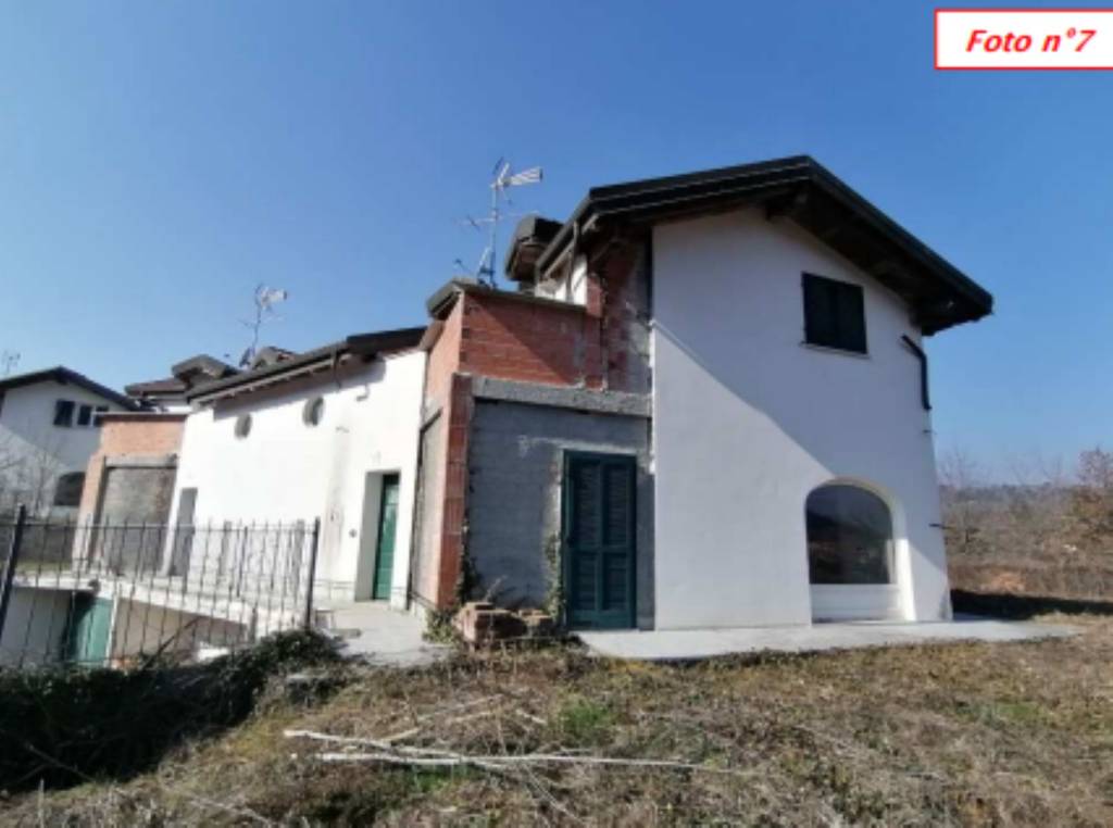 casa indipendente in vendita a Villanova d'Albenga