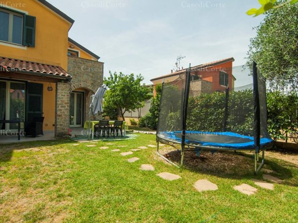 casa indipendente in vendita a Villanova d'Albenga