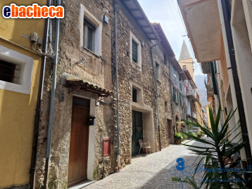casa indipendente in vendita a Villanova d'Albenga