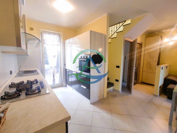 casa indipendente in vendita a Villanova d'Albenga
