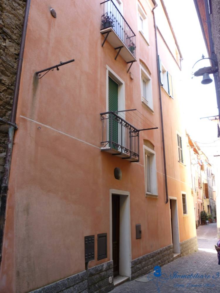casa indipendente in vendita a Villanova d'Albenga
