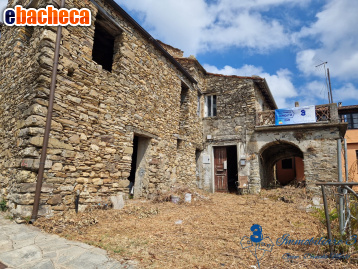 casa indipendente in vendita a Villanova d'Albenga