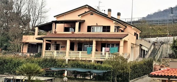 casa indipendente in vendita a Villanova d'Albenga