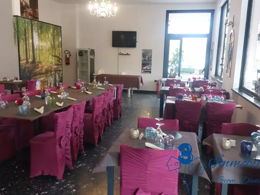 negozio in vendita a Villanova d'Albenga in zona Coasco
