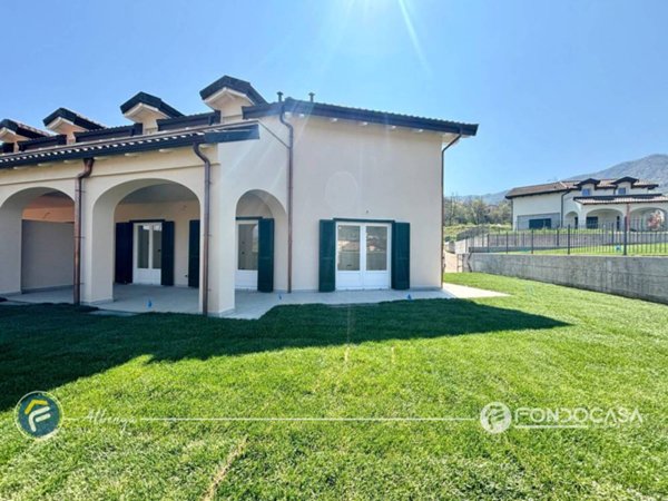 casa indipendente in vendita a Villanova d'Albenga