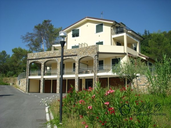 appartamento in vendita a Villanova d'Albenga in zona Ligo