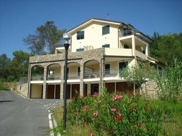 appartamento in vendita a Villanova d'Albenga in zona Ligo