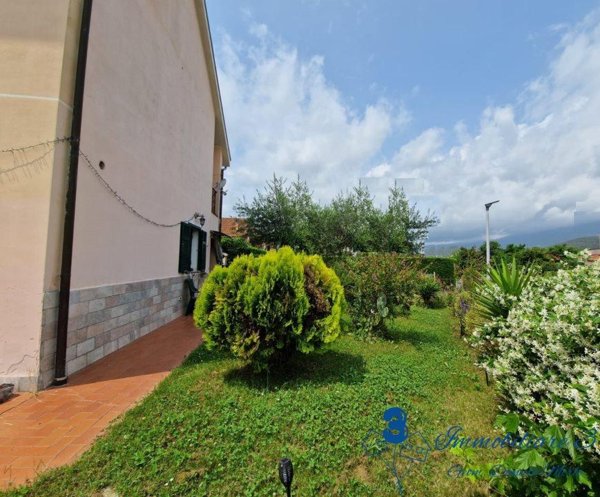 appartamento in vendita a Villanova d'Albenga