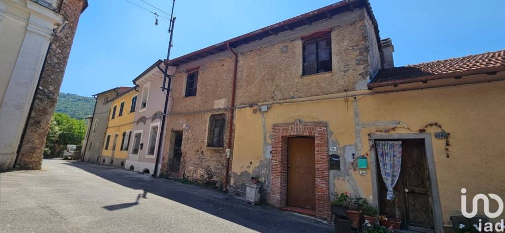casa indipendente in vendita a Villanova d'Albenga