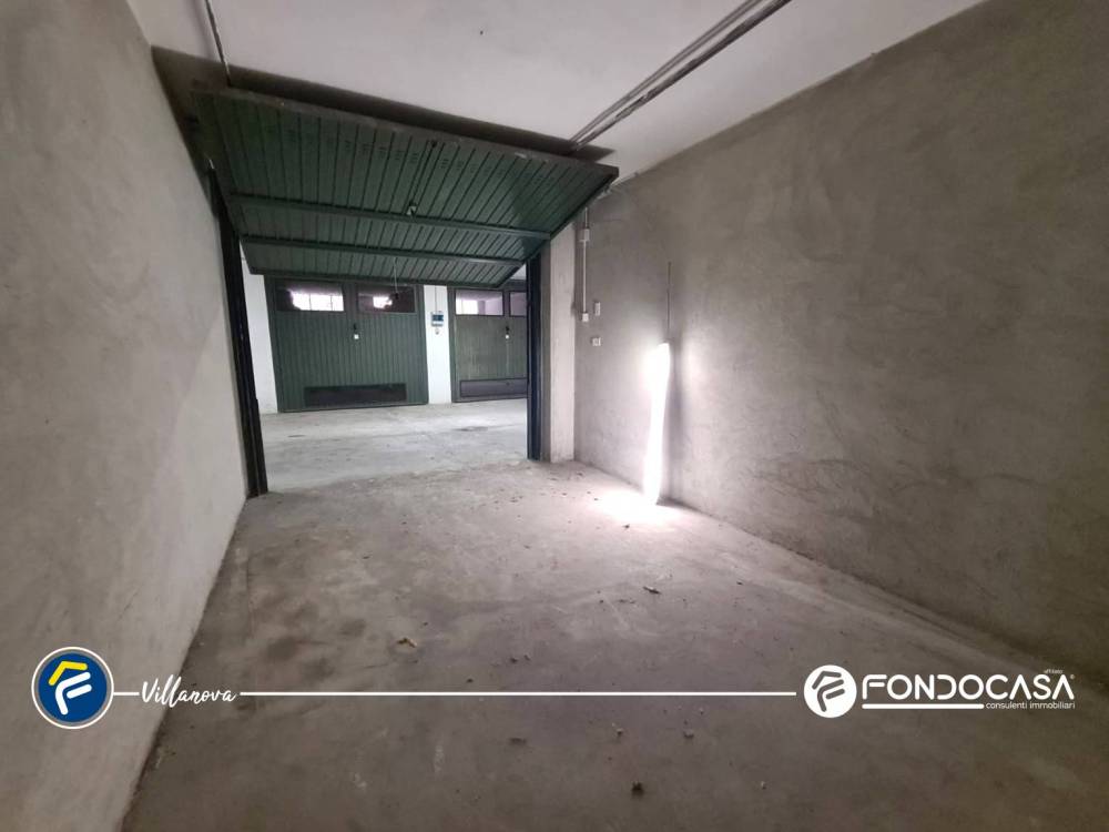 locale di sgombero in vendita a Villanova d'Albenga in zona Coasco