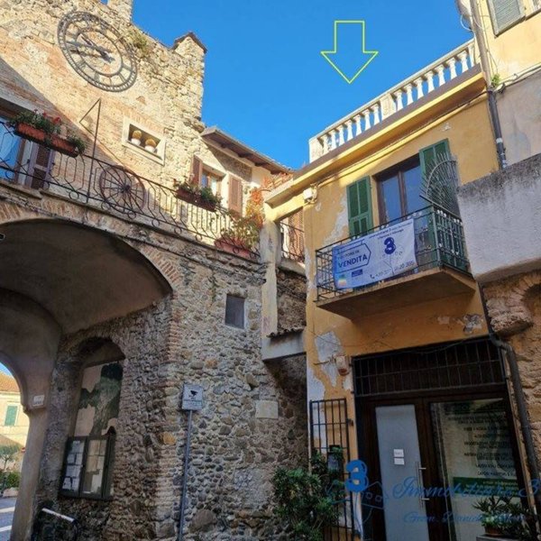 casa indipendente in vendita a Villanova d'Albenga