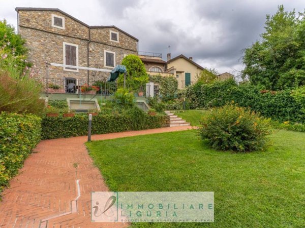 casa indipendente in vendita a Villanova d'Albenga in zona Bossoleto