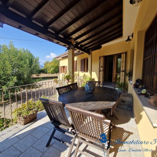 casa indipendente in vendita a Villanova d'Albenga in zona Coasco