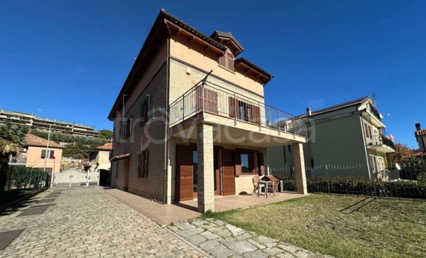 casa indipendente in vendita a Villanova d'Albenga in zona Coasco