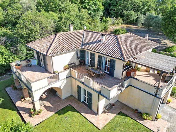 casa indipendente in vendita a Villanova d'Albenga