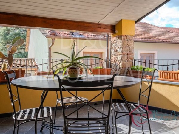 casa indipendente in vendita a Villanova d'Albenga