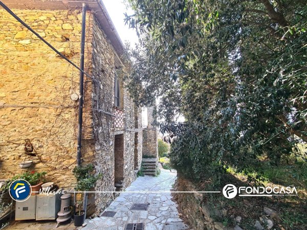 casa indipendente in vendita a Villanova d'Albenga
