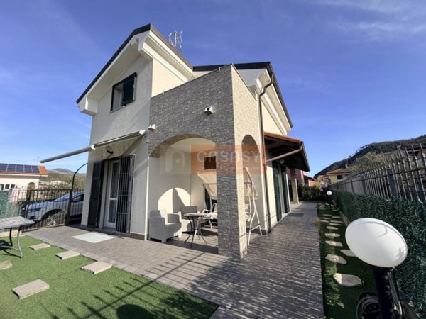 casa indipendente in vendita a Villanova d'Albenga