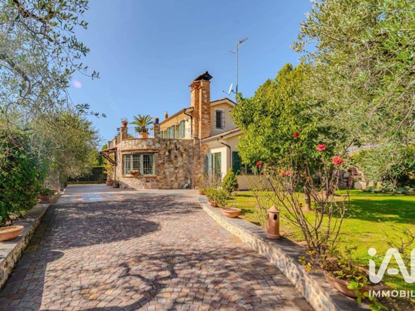 casa indipendente in vendita a Villanova d'Albenga in zona Coasco