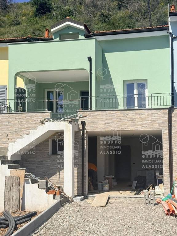 casa indipendente in vendita a Villanova d'Albenga in zona Coasco