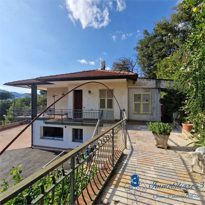 casa indipendente in vendita a Villanova d'Albenga in zona Coasco