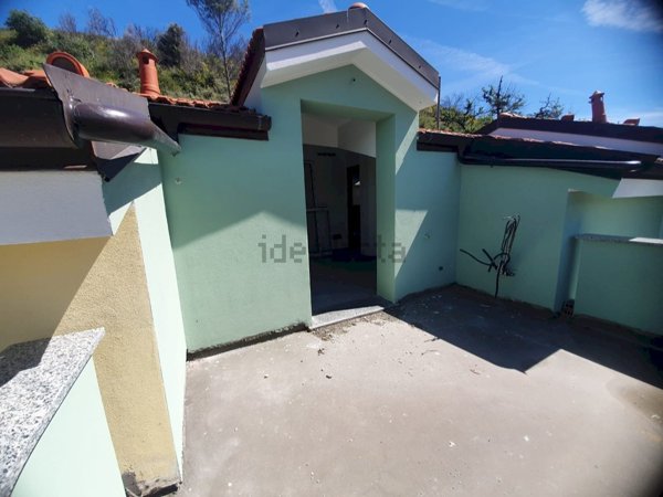 casa indipendente in vendita a Villanova d'Albenga in zona Coasco