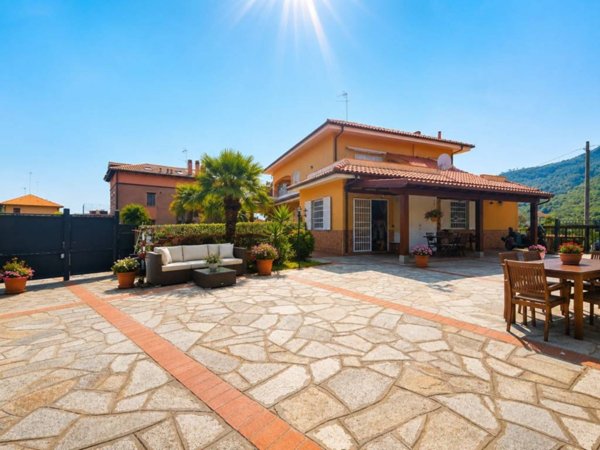 casa indipendente in vendita a Villanova d'Albenga in zona Coasco