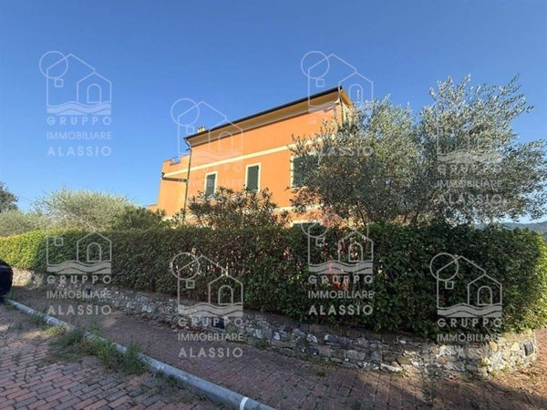 appartamento in vendita a Villanova d'Albenga