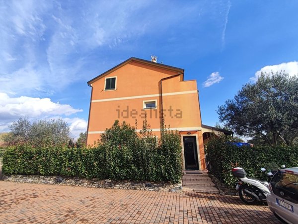 appartamento in vendita a Villanova d'Albenga in zona Bossoleto