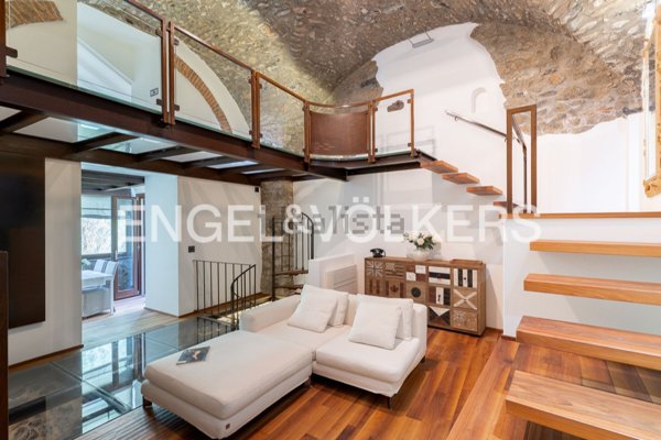 casa indipendente in vendita a Zuccarello