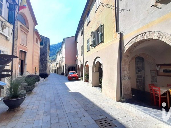 appartamento in vendita a Zuccarello