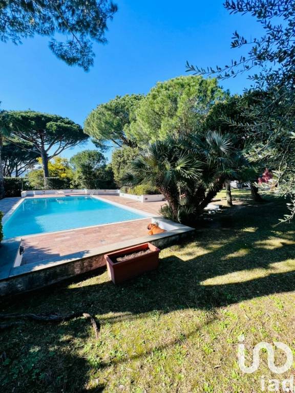 casa indipendente in vendita ad Arenzano
