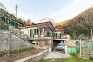 casa indipendente in vendita ad Arenzano