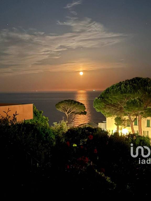 appartamento in vendita ad Arenzano