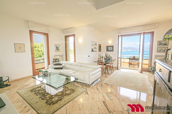 appartamento in vendita ad Arenzano