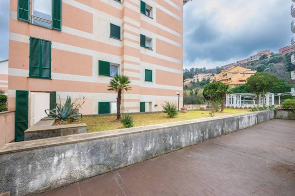 appartamento in vendita ad Arenzano in zona Terralba