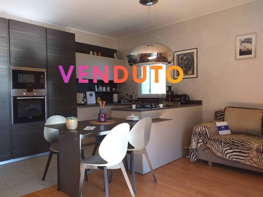 appartamento in vendita ad Arenzano in zona Terralba