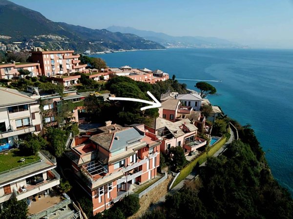 casa indipendente in vendita ad Arenzano