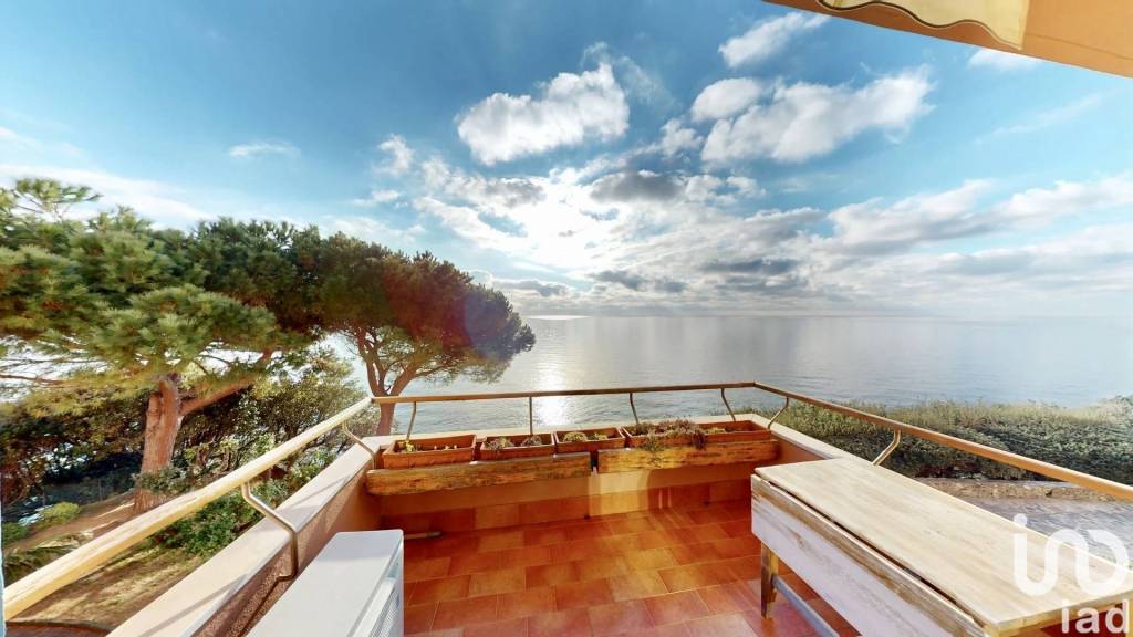 appartamento in vendita ad Arenzano