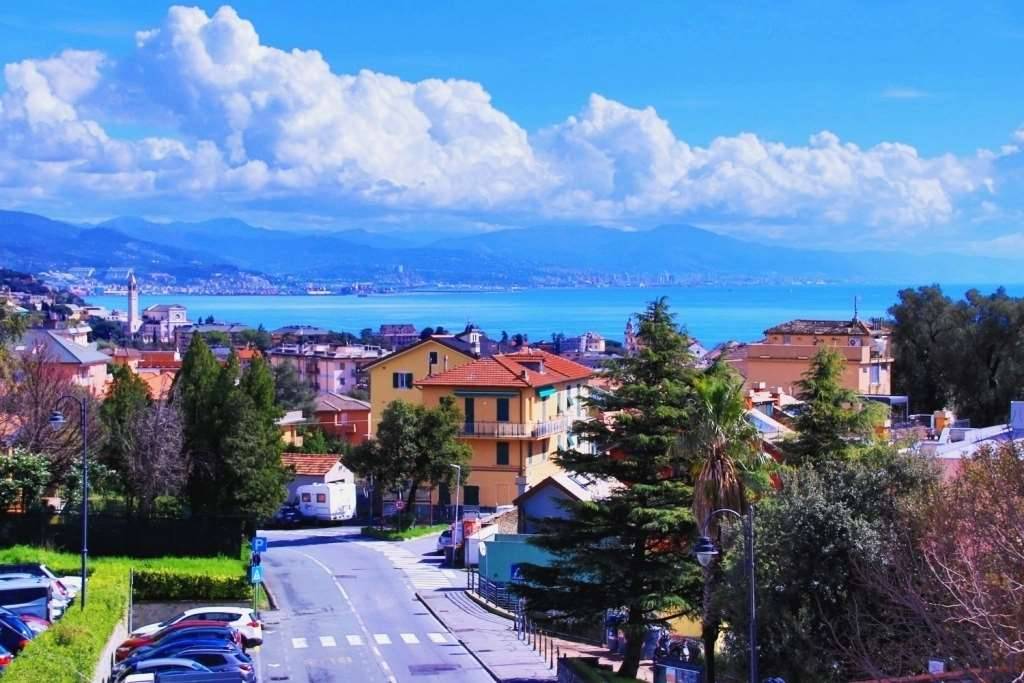 appartamento in vendita ad Arenzano in zona Terralba