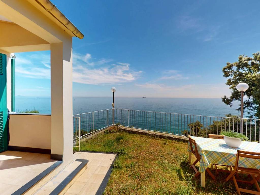 appartamento in vendita ad Arenzano