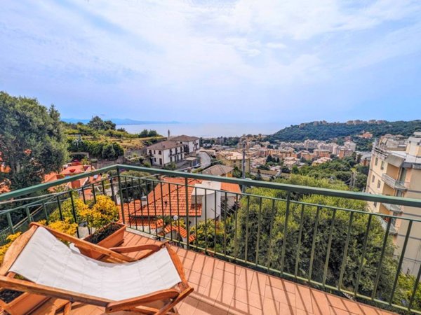 appartamento in vendita ad Arenzano in zona Terralba