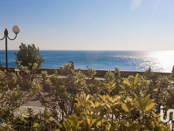 appartamento in vendita ad Arenzano