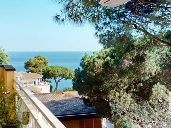 appartamento in vendita ad Arenzano