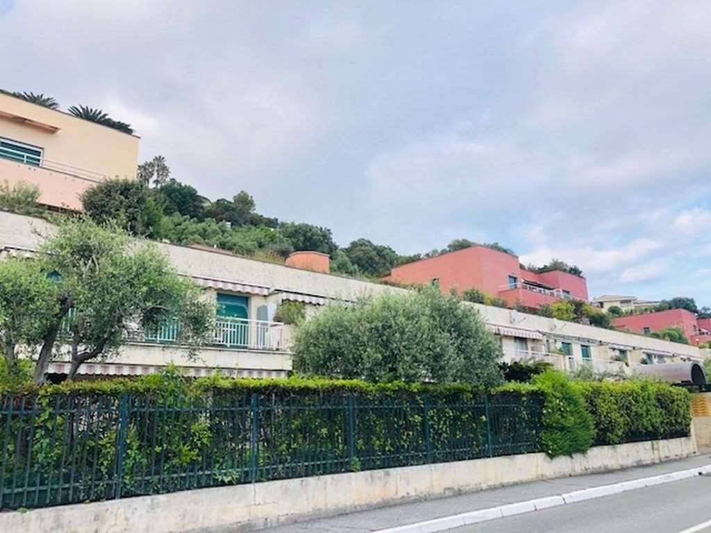 appartamento in vendita ad Arenzano