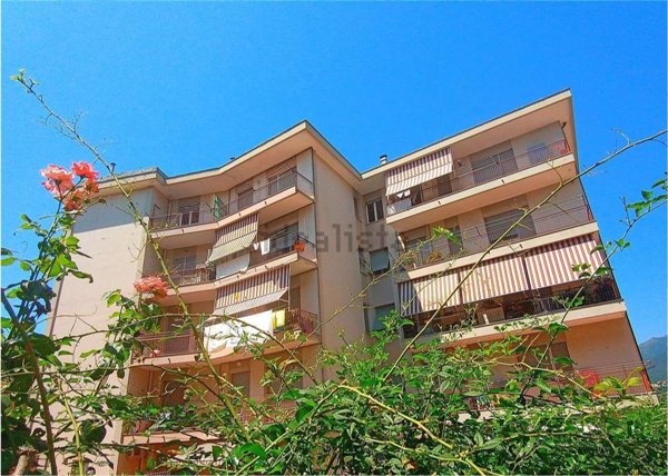 appartamento in vendita ad Arenzano in zona Terralba
