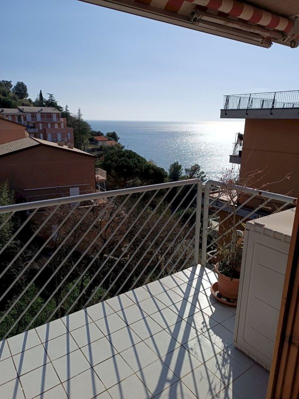 appartamento in vendita ad Arenzano