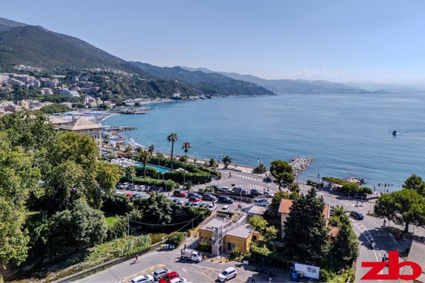 casa indipendente in vendita ad Arenzano