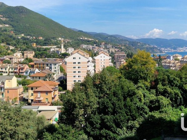 appartamento in vendita ad Arenzano in zona Terralba